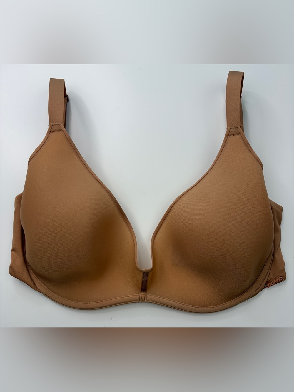 Skims Plunge Neckline Bra Tan GUC 36DDDD